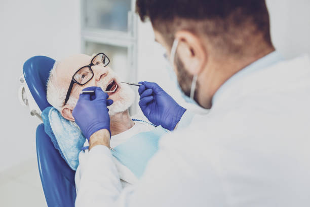 Best Emergency Denture Repair in Petersburg, IL